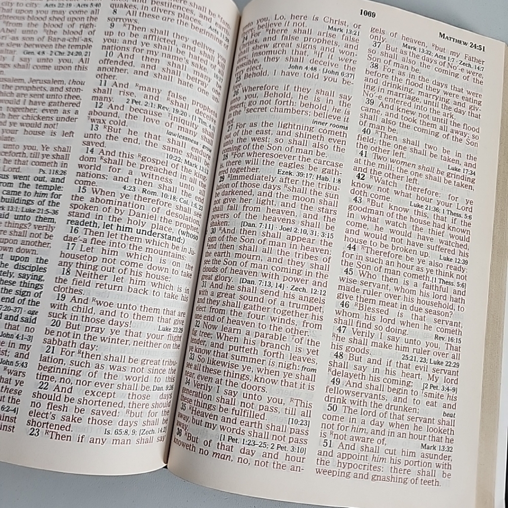 KJV Giant Print Bible ISBN 9780840703446 King James Version Nelsons - Picture 11 of 11